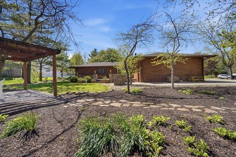 Tiny photo for 19316 Nottingham Drive, Bloomington, IL 61705 (MLS # 12620133)