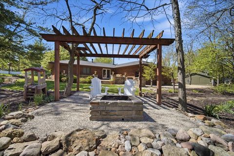 Tiny photo for 19316 Nottingham Drive, Bloomington, IL 61705 (MLS # 12620133)