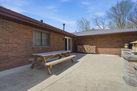 Tiny photo for 19316 Nottingham Drive, Bloomington, IL 61705 (MLS # 12620133)