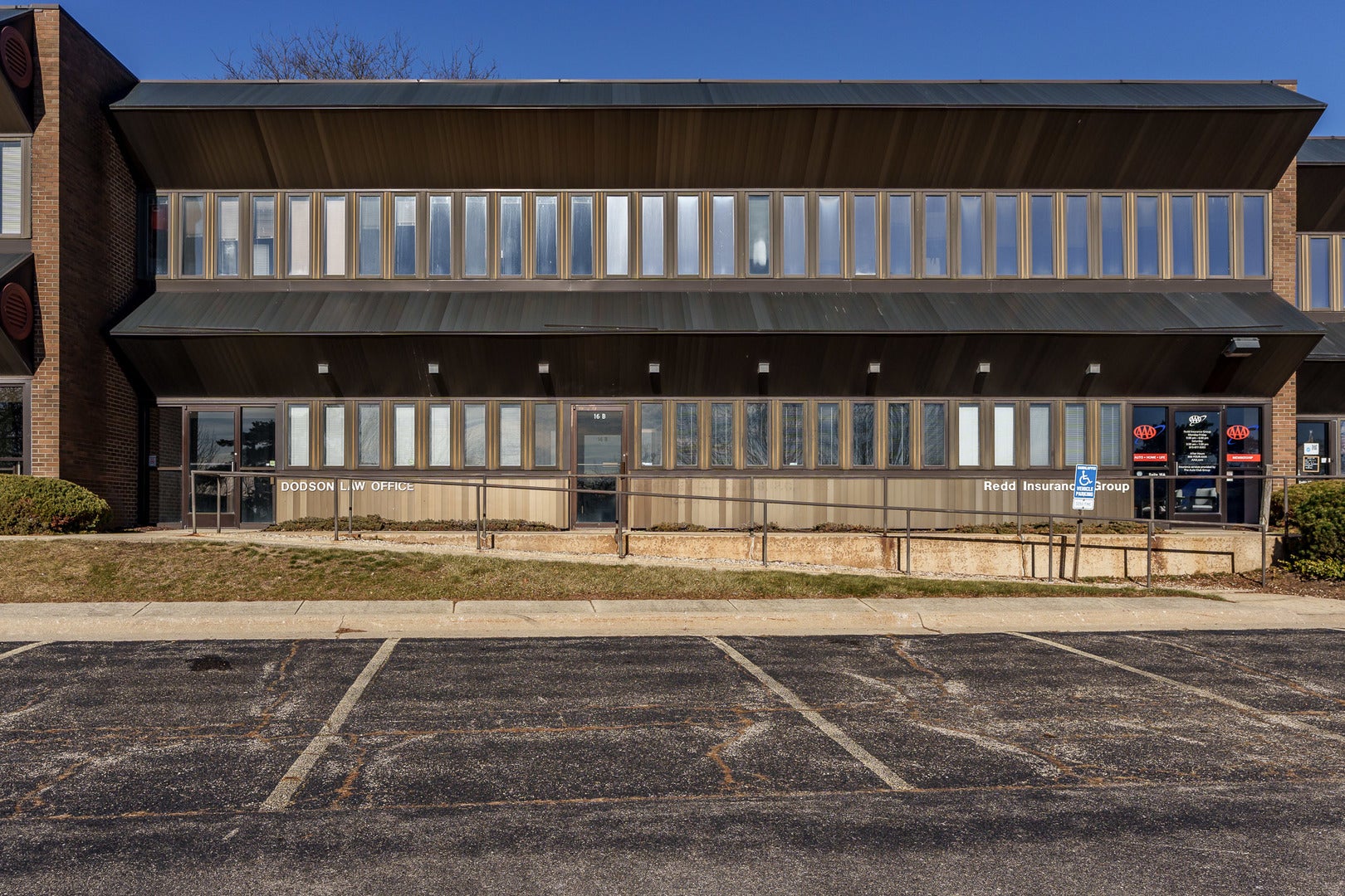 4855 E State Street 16B