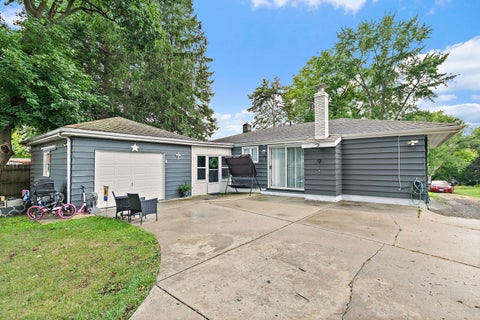Tiny photo for 2008 Eastmoreland Avenue, Rockford, IL 61108 (MLS # 12762995)