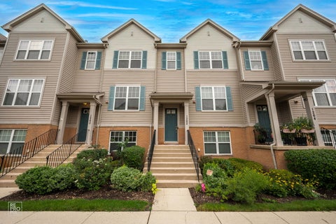 Tiny photo for 1262 EVERGREEN Avenue, Des Plaines, IL 60016 (MLS # 12767300)