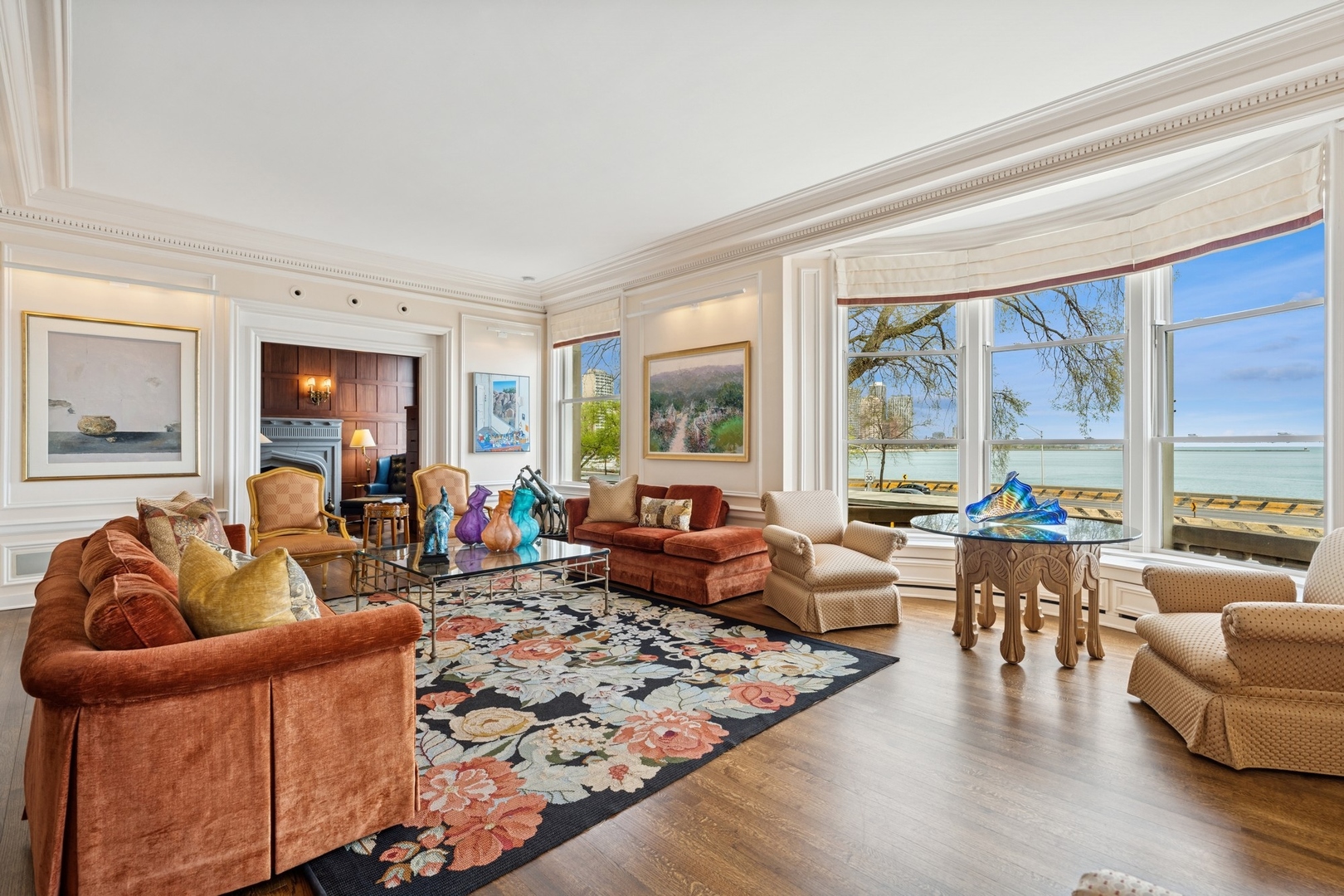 999 N Lake Shore Drive 2B