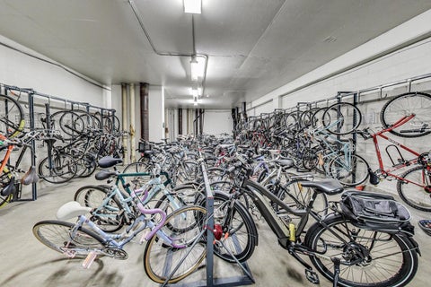 Tiny photo for 5455 N Sheridan Road #2611, Chicago, IL 60640 (MLS # 12794351)