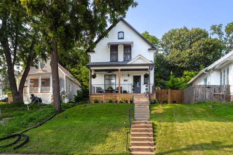 Tiny photo for 1718 W 9th Street, Davenport, IA 52804 (MLS # 12716886)