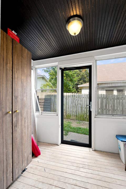 Tiny photo for 1718 W 9th Street, Davenport, IA 52804 (MLS # 12716886)