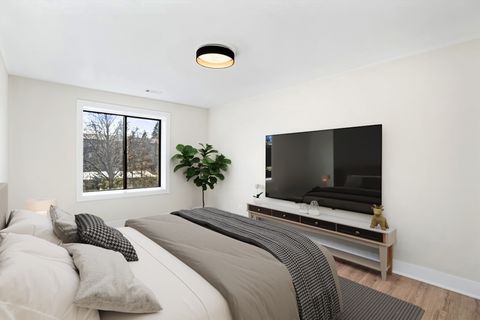 Tiny photo for 1777 W CRYSTAL Lane #205, Mount Prospect, IL 60056 (MLS # 12517361)