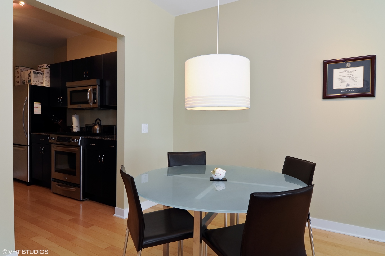 8 E Randolph Street 2307