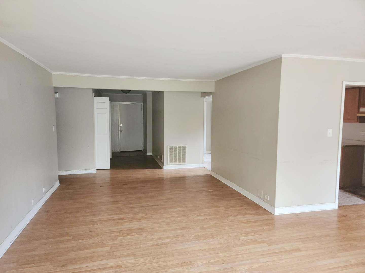 365 Waverly Street, Park Forest, IL 60466 — MLS #12624634 — photo 2 of 12