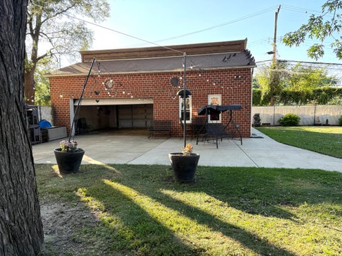 Tiny photo for 2706 S Hillock Avenue, Chicago, IL 60608 (MLS # 12714883)