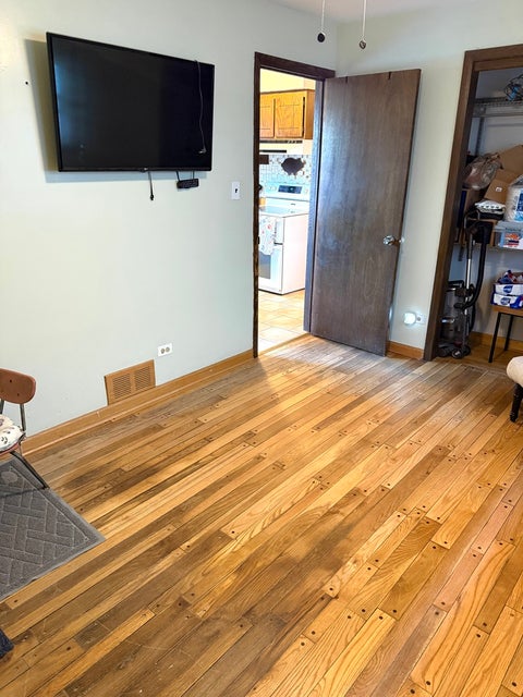 Tiny photo for 2706 S Hillock Avenue, Chicago, IL 60608 (MLS # 12714883)
