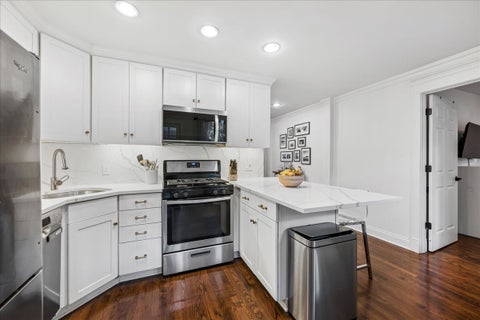 Tiny photo for 2057 N Racine Avenue #2N, Chicago, IL 60614 (MLS # 12786126)