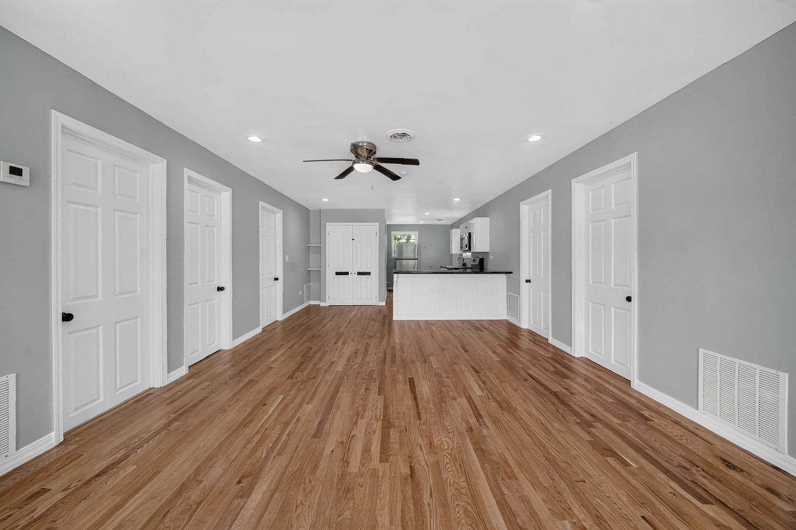 1520 Congress Lane
