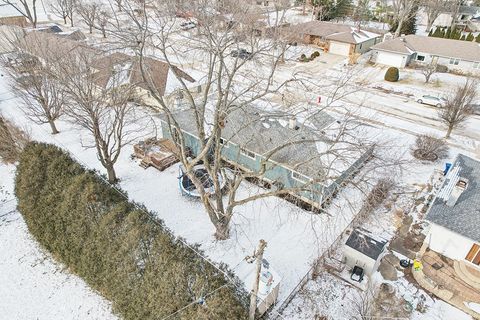 Tiny photo for 110 Pooler Avenue, DeKalb, IL 60115 (MLS # 12552165)