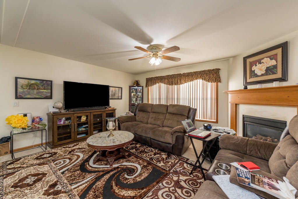 3300 Evergreen Lane