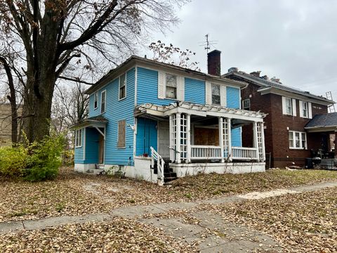 Photo of 254 W Leafland Avenue, Decatur, IL 62522 (MLS # 12515683)