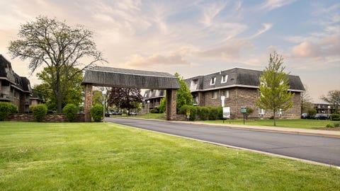 Tiny photo for 876 Blossom Lane #203, Prospect Heights, IL 60070 (MLS # 12680789)