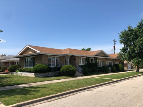 Tiny photo for 8600 S Kildare Avenue, Chicago, IL 60652 (MLS # 12734184)