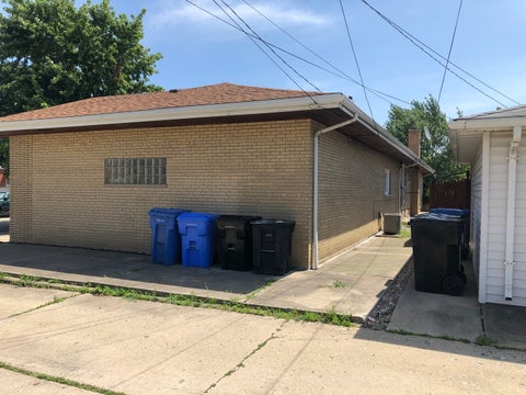 Tiny photo for 8600 S Kildare Avenue, Chicago, IL 60652 (MLS # 12734184)
