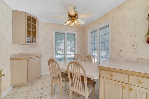 Tiny photo for 495 E Park Manor Court, Elmhurst, IL 60126 (MLS # 12732247)