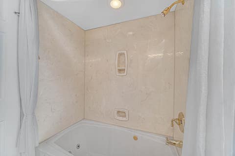 Tiny photo for 495 E Park Manor Court, Elmhurst, IL 60126 (MLS # 12732247)
