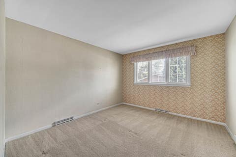 Tiny photo for 495 E Park Manor Court, Elmhurst, IL 60126 (MLS # 12732247)