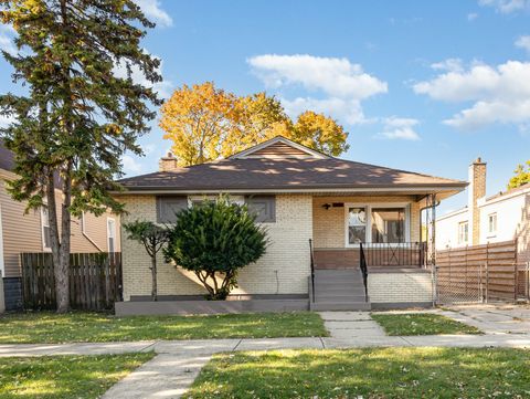Photo of 7332 S Honore Street, Chicago, IL 60636 (MLS # 12594578)