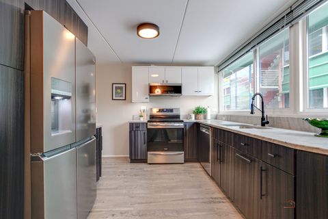 Tiny photo for 840 Michigan Avenue #9, Evanston, IL 60202 (MLS # 12532237)