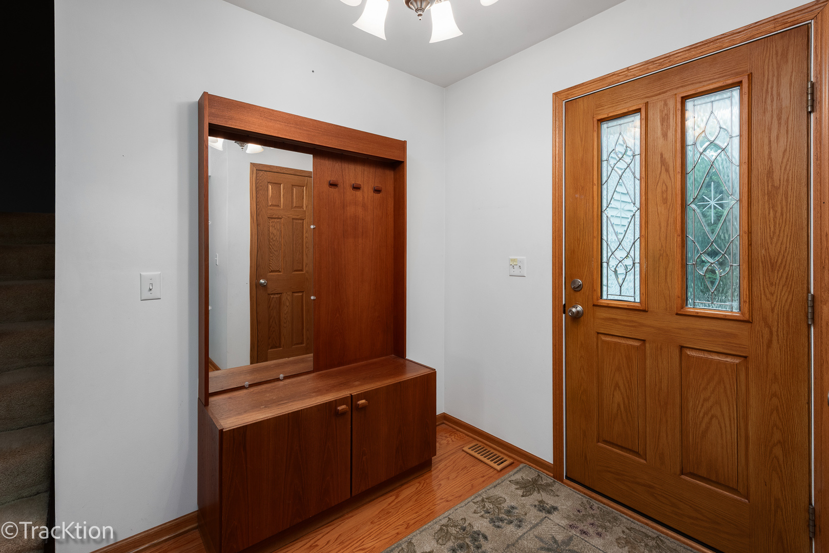 121 N Walnut Lane