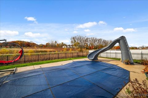 Tiny photo for 828 Mario Lane, Gilberts, IL 60136 (MLS # 12527654)