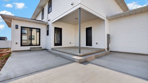 Tiny photo for 5308 Finlen Lane, Bloomington, IL 61705 (MLS # 12724296)