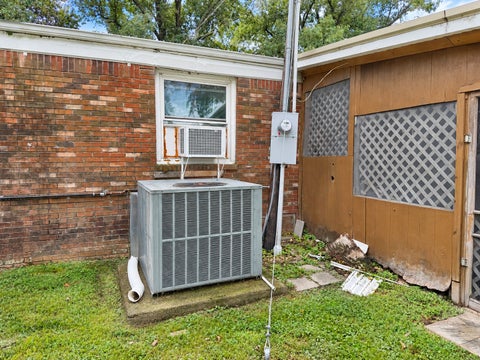 Tiny photo for 1111 E 7th Street, Metropolis, IL 62960 (MLS # 12760997)