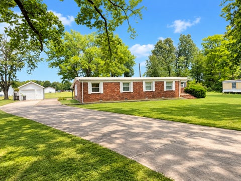 Tiny photo for 1111 E 7th Street, Metropolis, IL 62960 (MLS # 12760997)