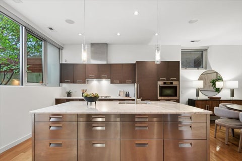 Tiny photo for 1721 N Sheffield Avenue #101, Chicago, IL 60614 (MLS # 12755964)