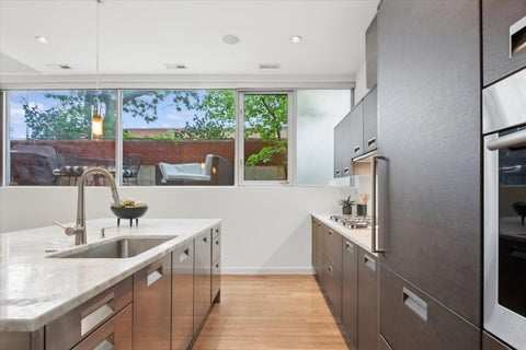 Tiny photo for 1721 N Sheffield Avenue #101, Chicago, IL 60614 (MLS # 12755964)