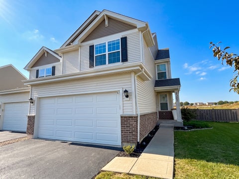 Photo of 1307 Fawnlily Circle, Joliet, IL 60431 (MLS # 12750773)