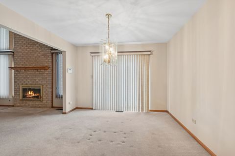 Tiny photo for 9035 W 111th Street #E, Palos Hills, IL 60465 (MLS # 12509139)