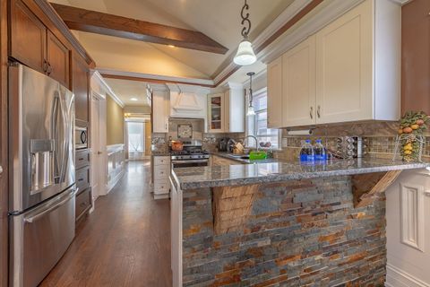 Tiny photo for 5118 S Mobile Avenue, Chicago, IL 60638 (MLS # 12521594)