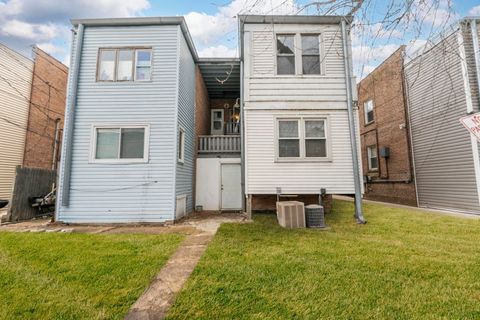 Tiny photo for 328 Callan Avenue #2S, Evanston, IL 60202 (MLS # 12607857)