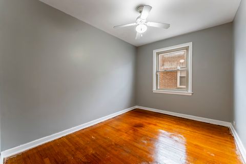 Tiny photo for 328 Callan Avenue #2S, Evanston, IL 60202 (MLS # 12607857)