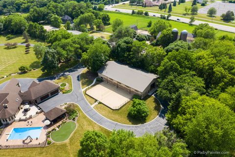 A home in St. Charles