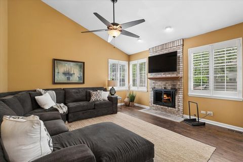 Tiny photo for 459 Rock Hall Circle, Grayslake, IL 60030 (MLS # 12645509)