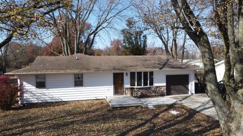 Tiny photo for 107 S Sheridan Avenue, Watseka, IL 60970 (MLS # 12514701)