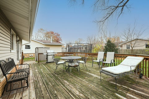 Tiny photo for 225 Placid Way, Elk Grove Village, IL 60007 (MLS # 12541298)