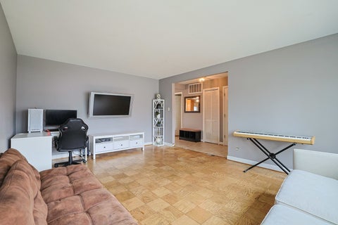 Tiny photo for 225 Placid Way, Elk Grove Village, IL 60007 (MLS # 12541298)
