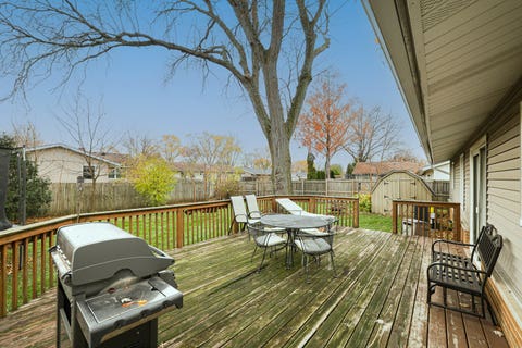Tiny photo for 225 Placid Way, Elk Grove Village, IL 60007 (MLS # 12541298)