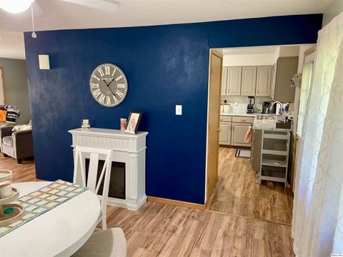 Tiny photo for 1632 N 24th St St, Quincy, IL 62301 (MLS # 12545021)