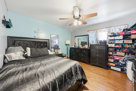 Tiny photo for 702 E 162nd Place, South Holland, IL 60473 (MLS # 12586436)