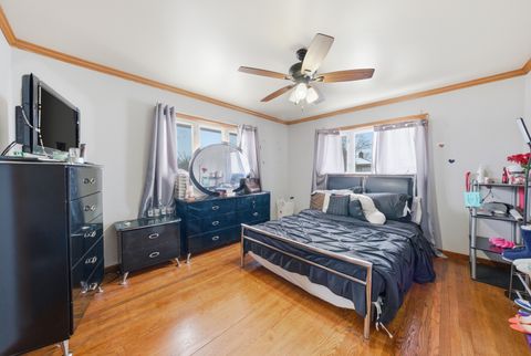 Tiny photo for 702 E 162nd Place, South Holland, IL 60473 (MLS # 12586436)