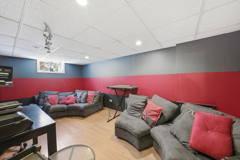 Tiny photo for 702 E 162nd Place, South Holland, IL 60473 (MLS # 12586436)